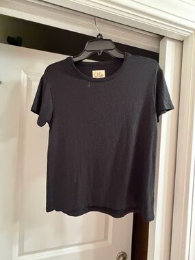 Black Women's Short Sleeve Crewneck Top